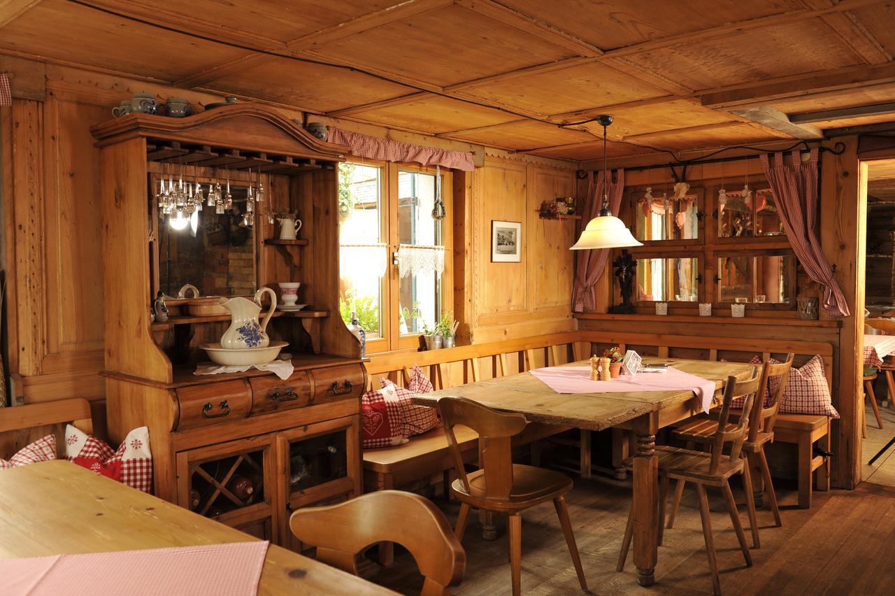 Lustiger Hirsch Hotel Akams Kültér fotó