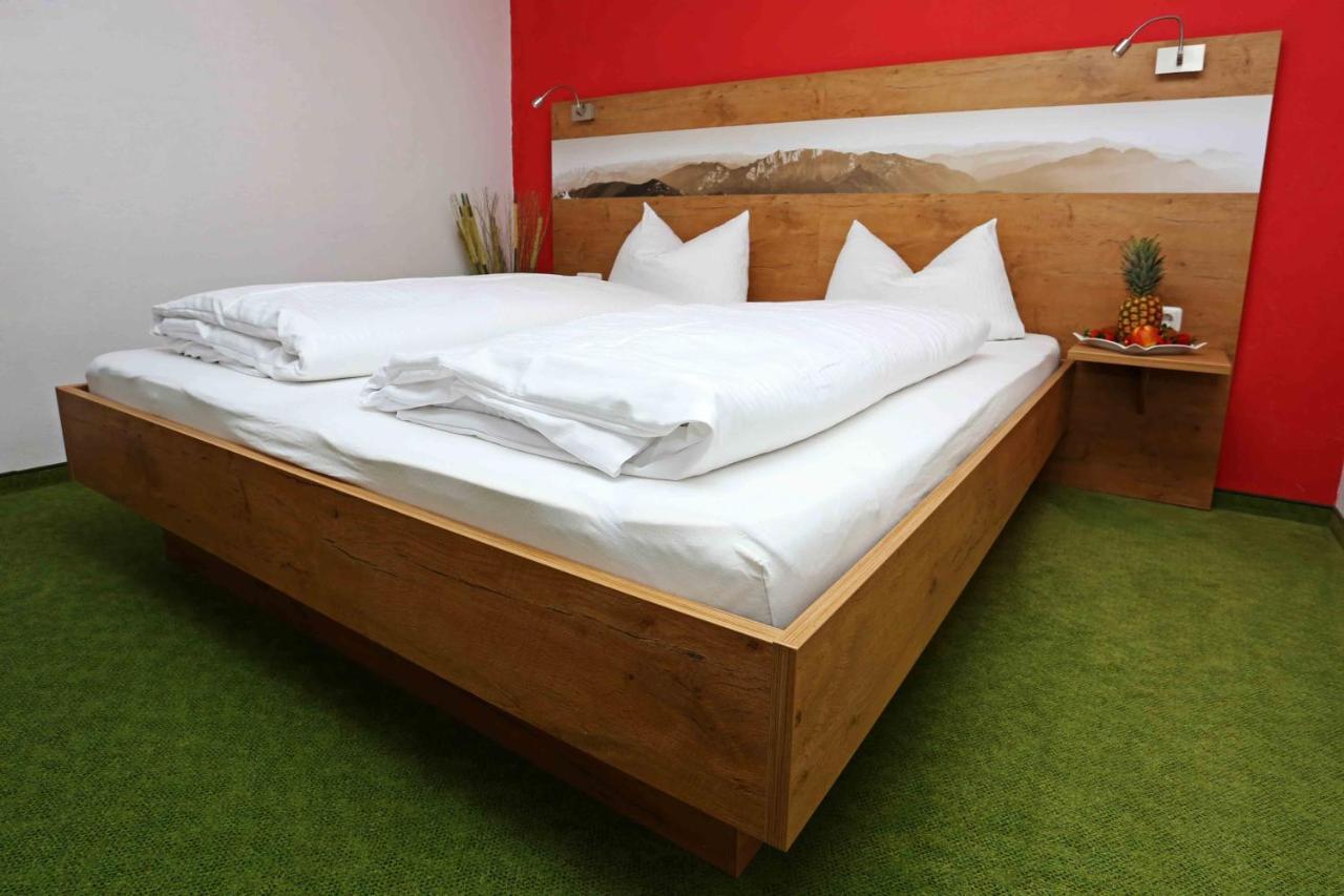 Lustiger Hirsch Hotel Akams Kültér fotó